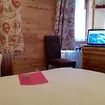 Le Dome Szálloda