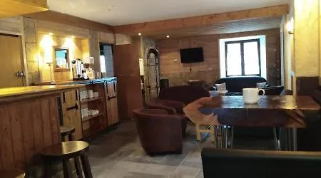 Le Dome Hotel