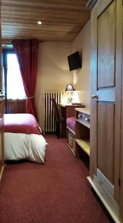 Le Dome Hotel 2*