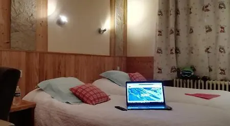 Le Dome Hotel